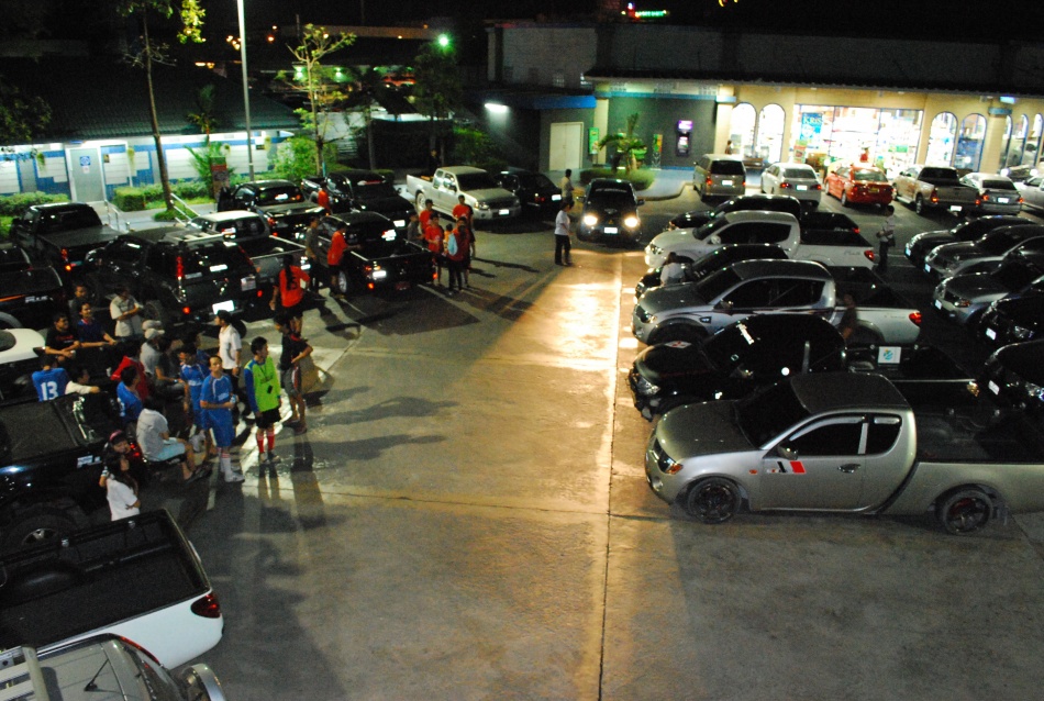 ชื่อ:  DSC_0625.jpg
ครั้ง: 254
ขนาด:  267.5 กิโลไบต์