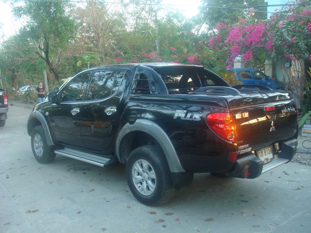 ชื่อ:  TRITON Plus M10 002 หลัง.JPG
ครั้ง: 1500
ขนาด:  105.2 กิโลไบต์
