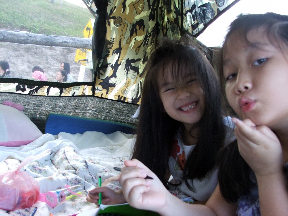 ชื่อ:  DSCF8065.jpg
ครั้ง: 786
ขนาด:  258.0 กิโลไบต์