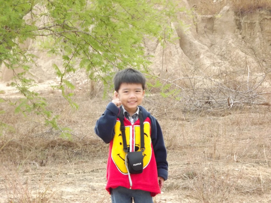 ชื่อ:  DSCF0315.jpg
ครั้ง: 182
ขนาด:  301.5 กิโลไบต์