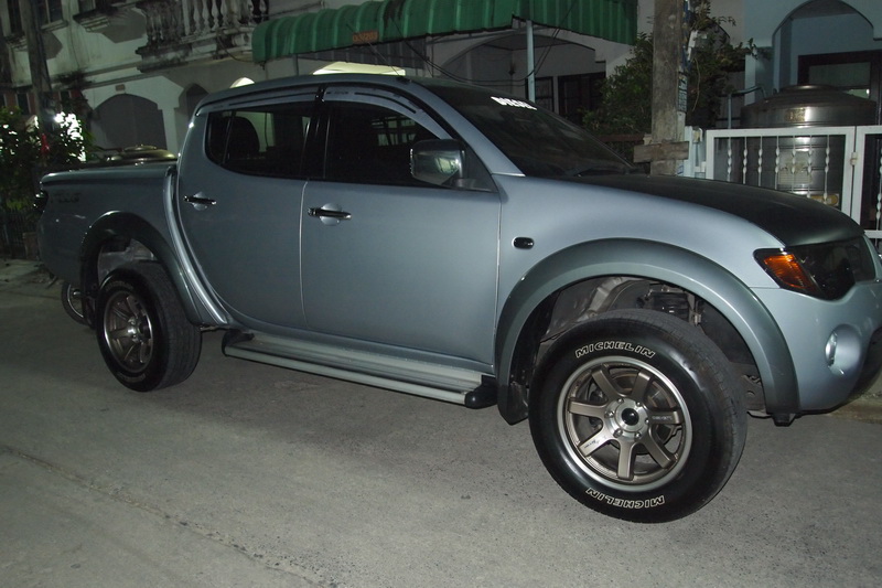 ชื่อ:  PC292171-1.jpg
ครั้ง: 221
ขนาด:  159.5 กิโลไบต์