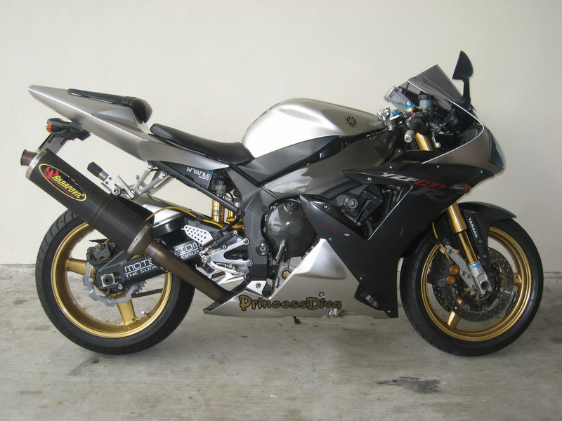 ชื่อ:  am284-002.jpg
ครั้ง: 1183
ขนาด:  129.4 กิโลไบต์