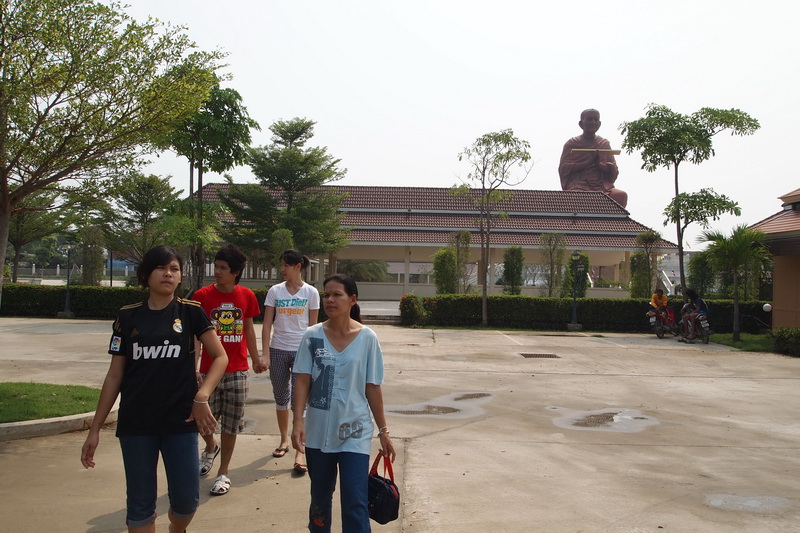 ชื่อ:  P2042787-1.jpg
ครั้ง: 229
ขนาด:  195.3 กิโลไบต์