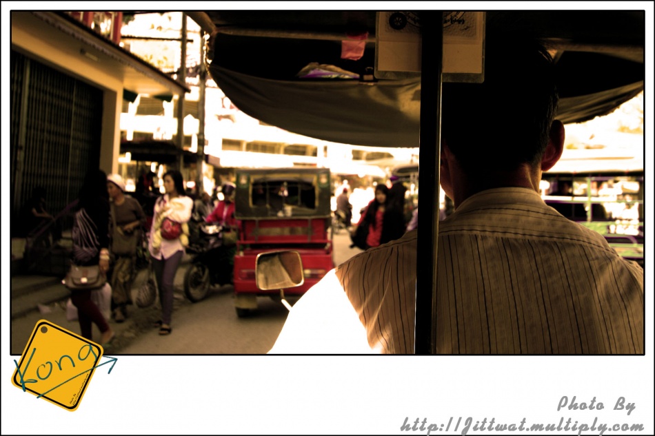 ชื่อ:  Life002.jpg
ครั้ง: 544
ขนาด:  178.4 กิโลไบต์