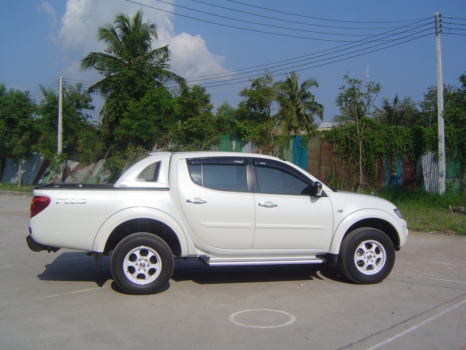 ชื่อ:  2554-11-10 08-56-01 - DSC00005.jpg
ครั้ง: 546
ขนาด:  247.9 กิโลไบต์