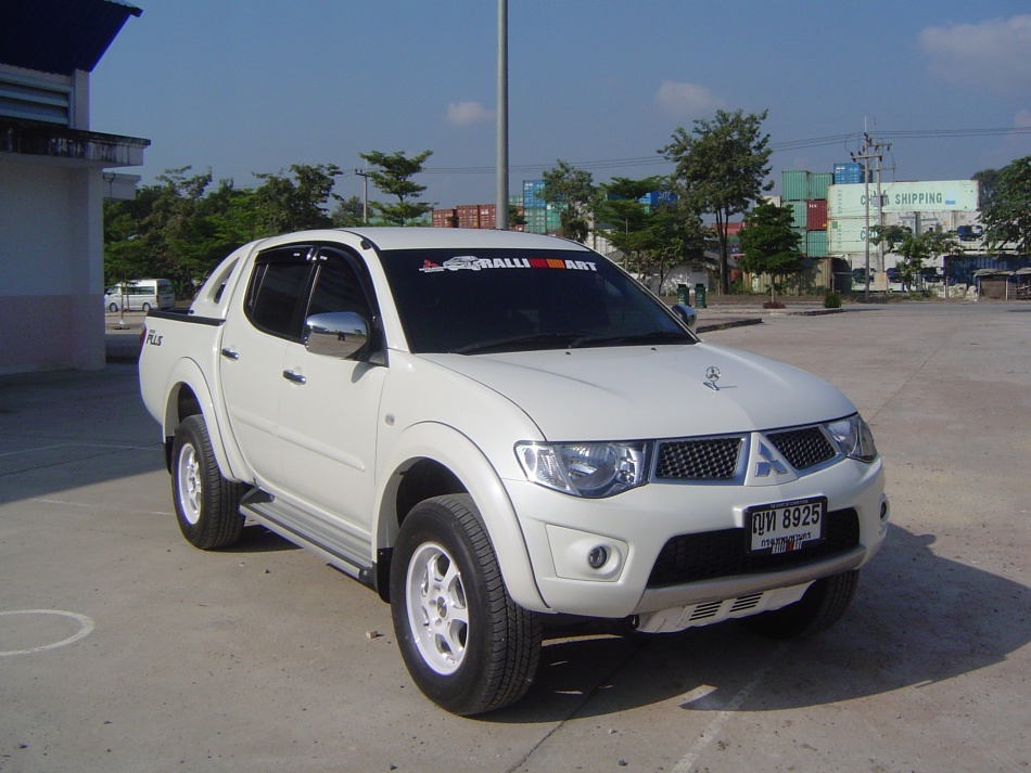 ชื่อ:  2554-11-10 08-56-28 - DSC00006.jpg
ครั้ง: 556
ขนาด:  216.9 กิโลไบต์