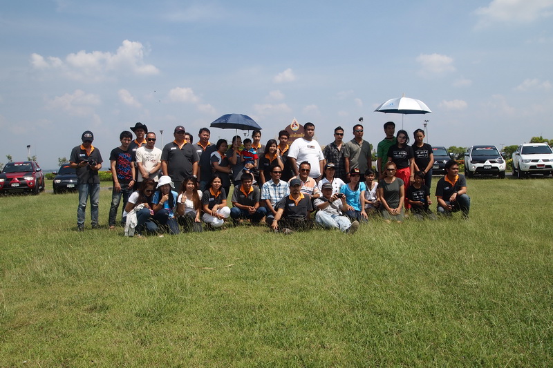 ชื่อ:  P3033139-1.jpg
ครั้ง: 198
ขนาด:  209.6 กิโลไบต์