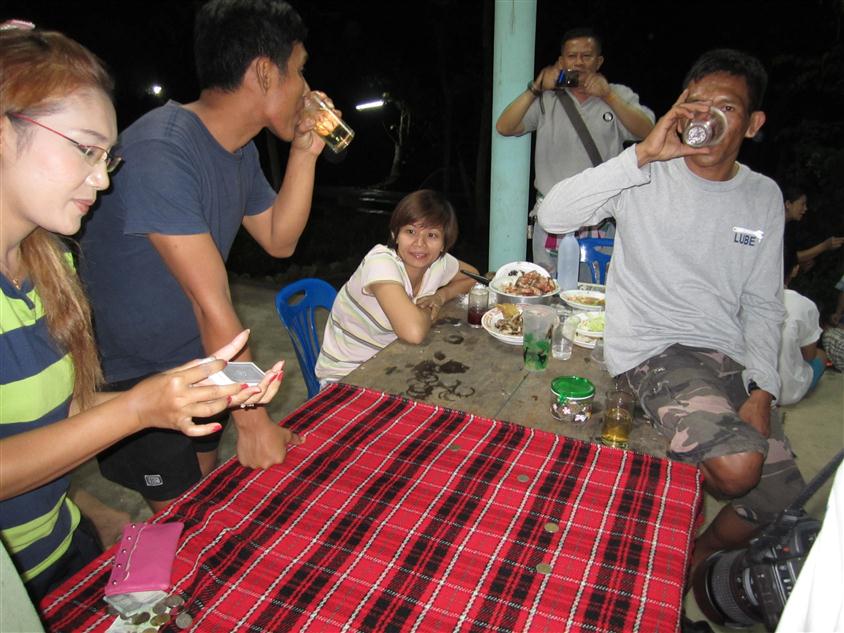 ชื่อ:  IMG_2764.JPG
ครั้ง: 220
ขนาด:  103.2 กิโลไบต์