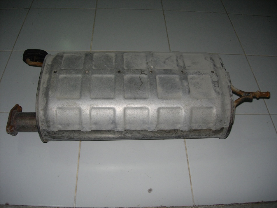 ชื่อ:  DSCN0095.jpg
ครั้ง: 1305
ขนาด:  159.4 กิโลไบต์