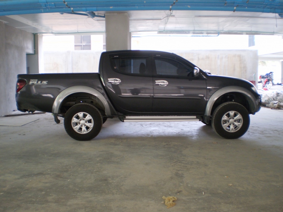 ชื่อ:  P3090109.jpg
ครั้ง: 6659
ขนาด:  179.3 กิโลไบต์