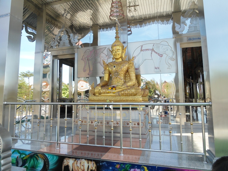 ชื่อ:  DSC00741.JPG
ครั้ง: 933
ขนาด:  278.5 กิโลไบต์