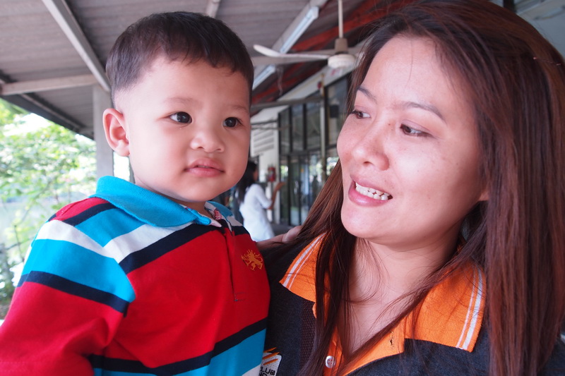ชื่อ:  P3033046-1.jpg
ครั้ง: 163
ขนาด:  159.8 กิโลไบต์