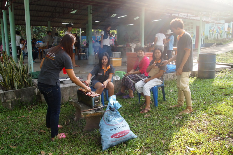 ชื่อ:  P3033258-1.jpg
ครั้ง: 163
ขนาด:  244.9 กิโลไบต์