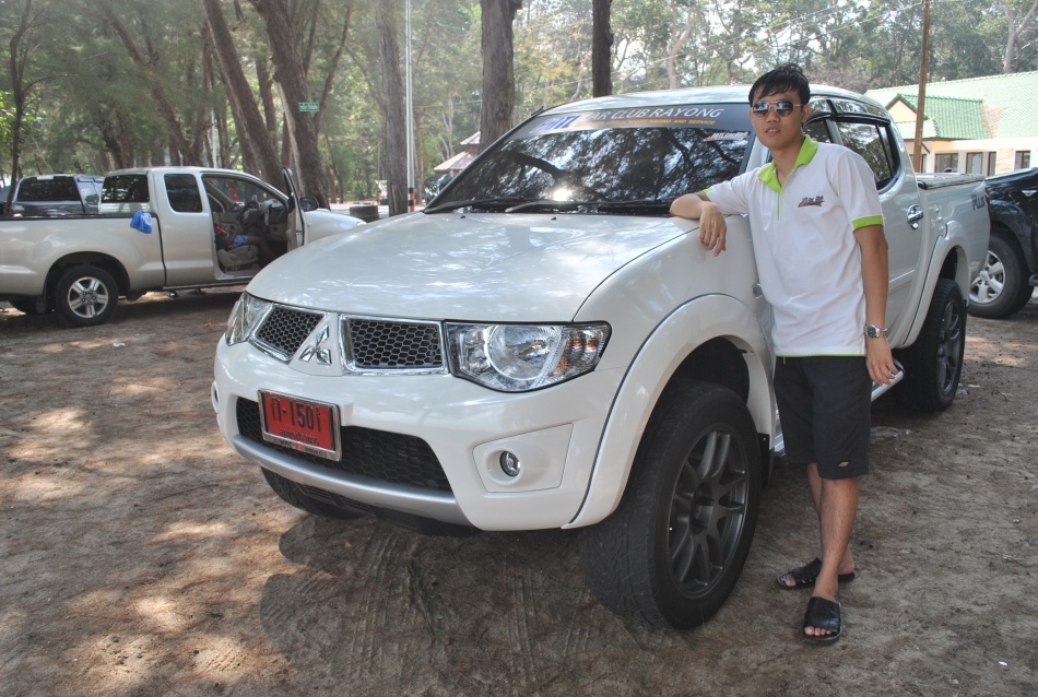ชื่อ:  DSC_0046.jpg
ครั้ง: 458
ขนาด:  271.1 กิโลไบต์