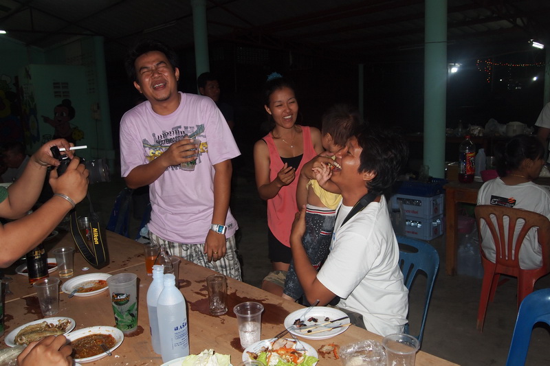 ชื่อ:  P3033329-1.jpg
ครั้ง: 151
ขนาด:  161.8 กิโลไบต์