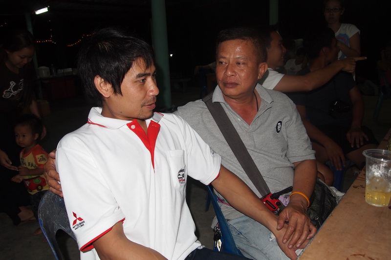 ชื่อ:  P3033335-1.jpg
ครั้ง: 162
ขนาด:  136.3 กิโลไบต์