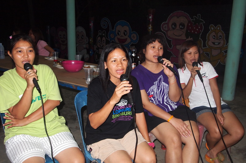 ชื่อ:  P3033355-1.jpg
ครั้ง: 155
ขนาด:  178.0 กิโลไบต์