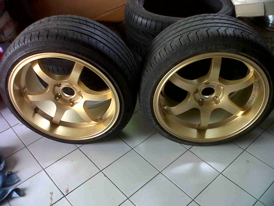 ชื่อ:  IMG00857-20120315-0933.jpg
ครั้ง: 489
ขนาด:  211.7 กิโลไบต์