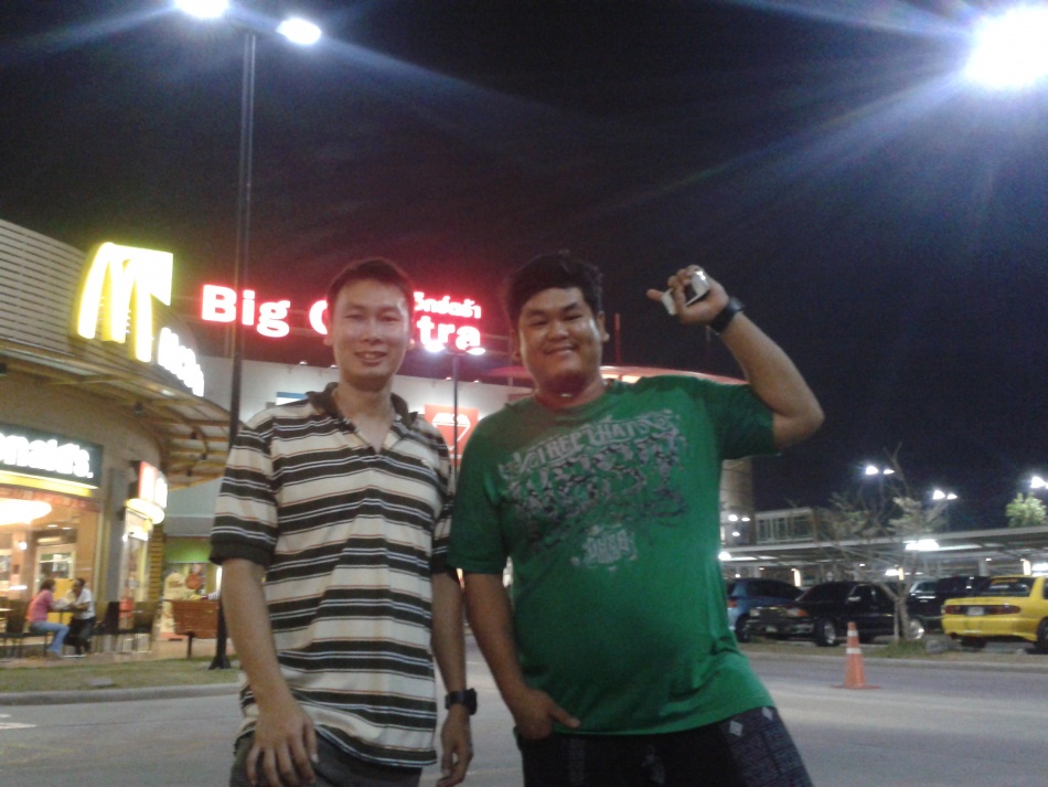 ชื่อ:  2012-03-31 20.14.16.jpg
ครั้ง: 345
ขนาด:  195.7 กิโลไบต์