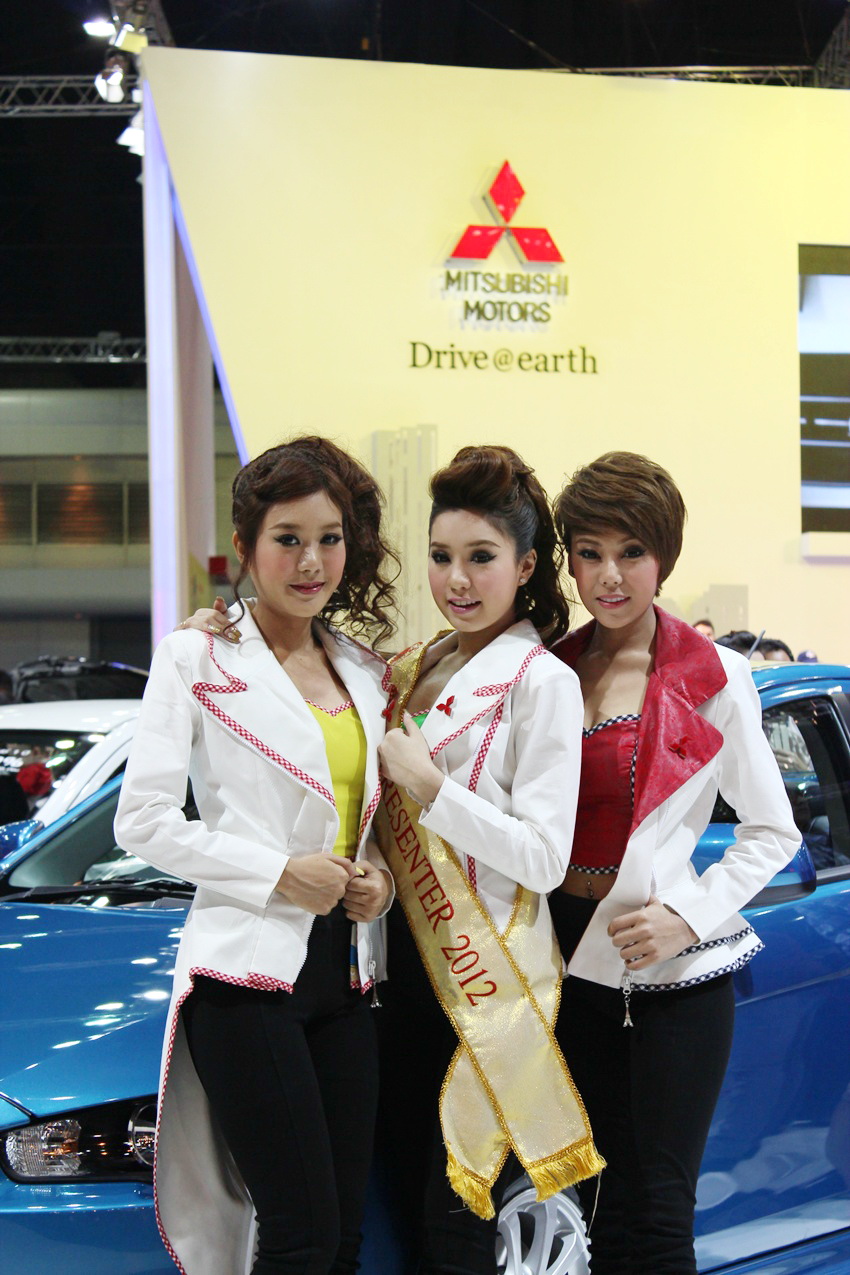 ชื่อ:  IMG_0865.JPG
ครั้ง: 617
ขนาด:  320.2 กิโลไบต์