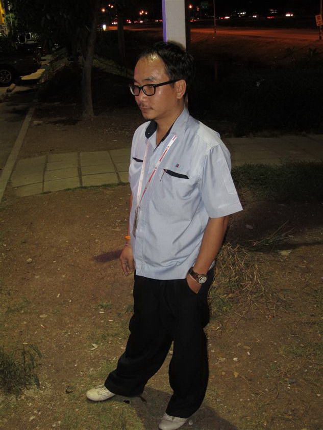 ชื่อ:  IMG_2882.JPG
ครั้ง: 237
ขนาด:  168.7 กิโลไบต์