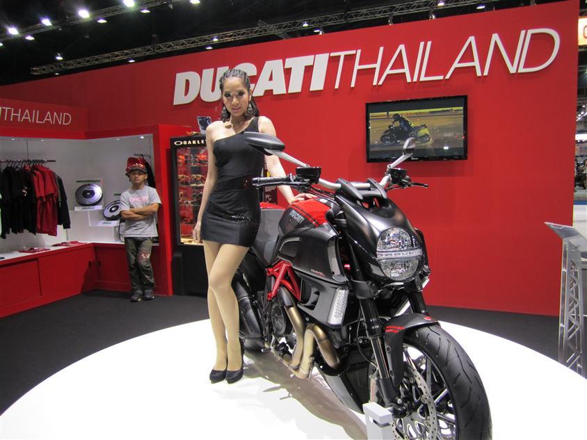 ชื่อ:  IMG_2835.JPG
ครั้ง: 231
ขนาด:  88.0 กิโลไบต์