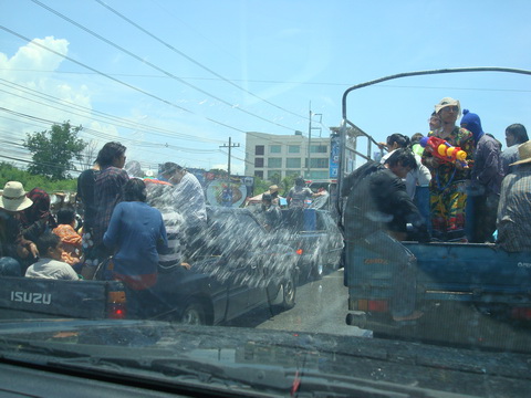 ชื่อ:  DSC03767_resize.JPG
ครั้ง: 943
ขนาด:  83.3 กิโลไบต์
