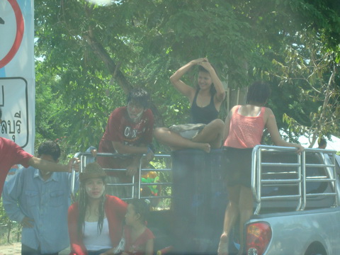 ชื่อ:  DSC03792_resize.JPG
ครั้ง: 754
ขนาด:  85.3 กิโลไบต์