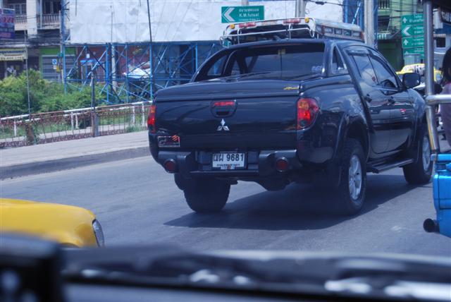 ชื่อ:  DSC_0018 (Small).JPG
ครั้ง: 849
ขนาด:  52.4 กิโลไบต์
