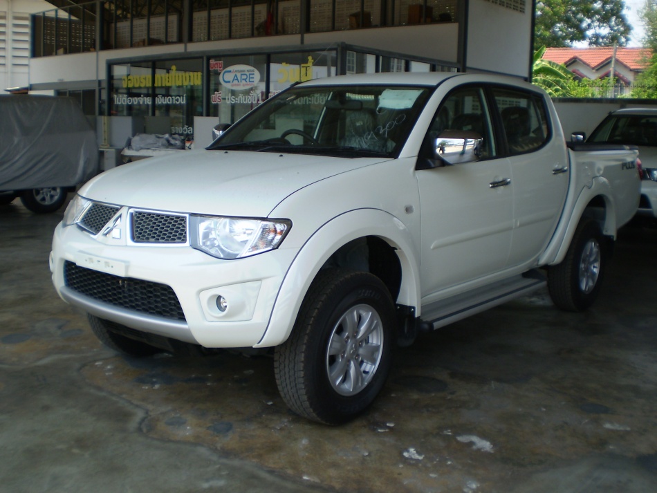 ชื่อ:  P3200004.jpg
ครั้ง: 625
ขนาด:  191.5 กิโลไบต์