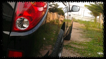 ชื่อ:  CYMERA_20120427_113813.jpg
ครั้ง: 2045
ขนาด:  42.1 กิโลไบต์