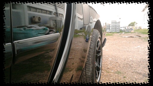 ชื่อ:  CYMERA_20120427_112516.jpg
ครั้ง: 2100
ขนาด:  69.4 กิโลไบต์