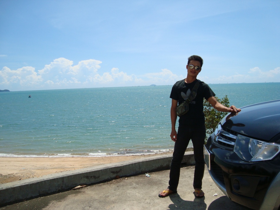 ชื่อ:  DSC07606.jpg
ครั้ง: 364
ขนาด:  190.0 กิโลไบต์