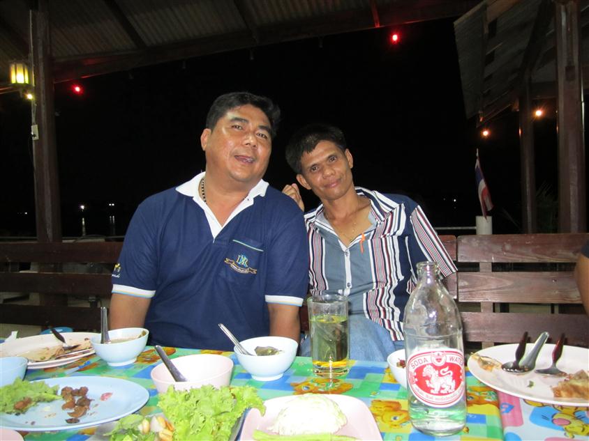 ชื่อ:  IMG_3001.JPG
ครั้ง: 212
ขนาด:  80.7 กิโลไบต์