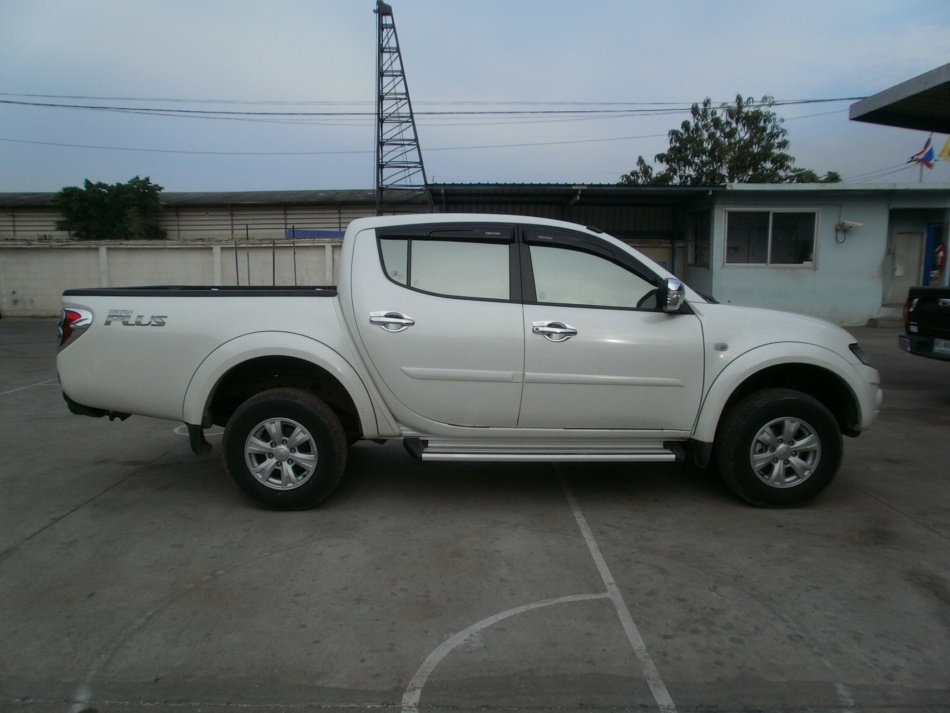 ชื่อ:  Copy of P5080002.jpg
ครั้ง: 1179
ขนาด:  163.0 กิโลไบต์