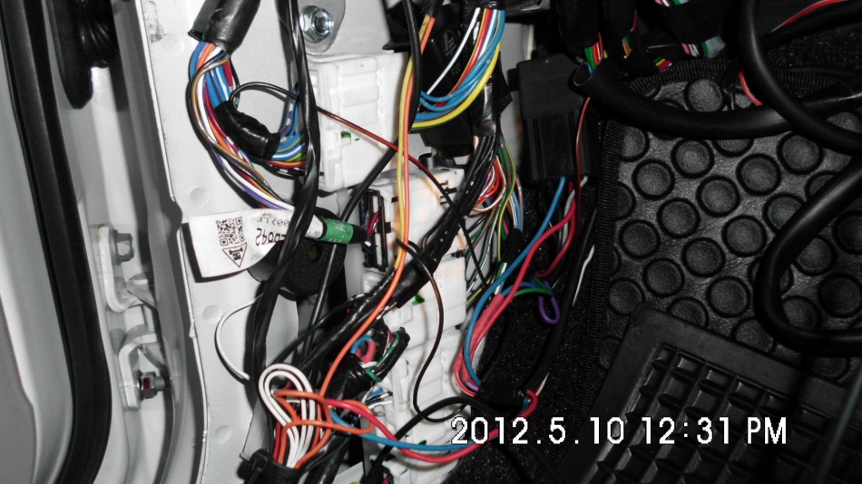ชื่อ:  HPIM0228.jpg
ครั้ง: 735
ขนาด:  197.1 กิโลไบต์