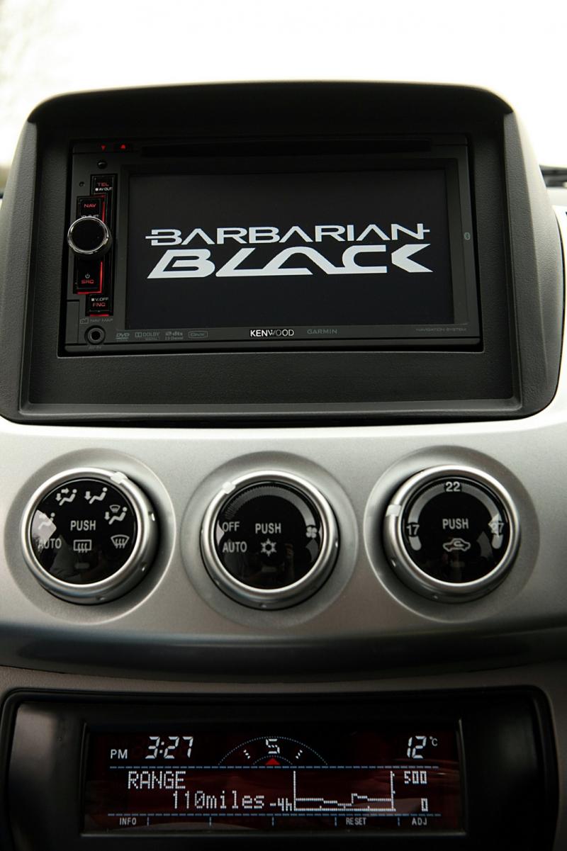 ชื่อ:  Mitsubishi-L200-Barbarian-Black-42_800.jpg
ครั้ง: 3595
ขนาด:  90.3 กิโลไบต์
