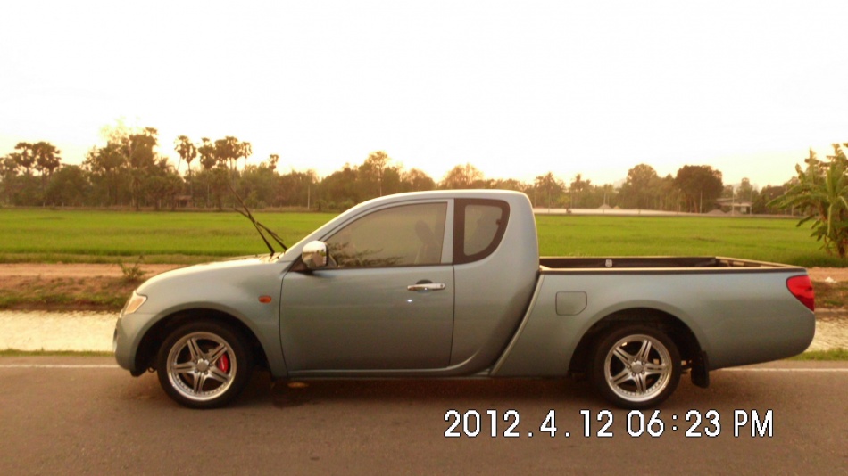 ชื่อ:  SANY1109.jpg
ครั้ง: 2442
ขนาด:  124.3 กิโลไบต์