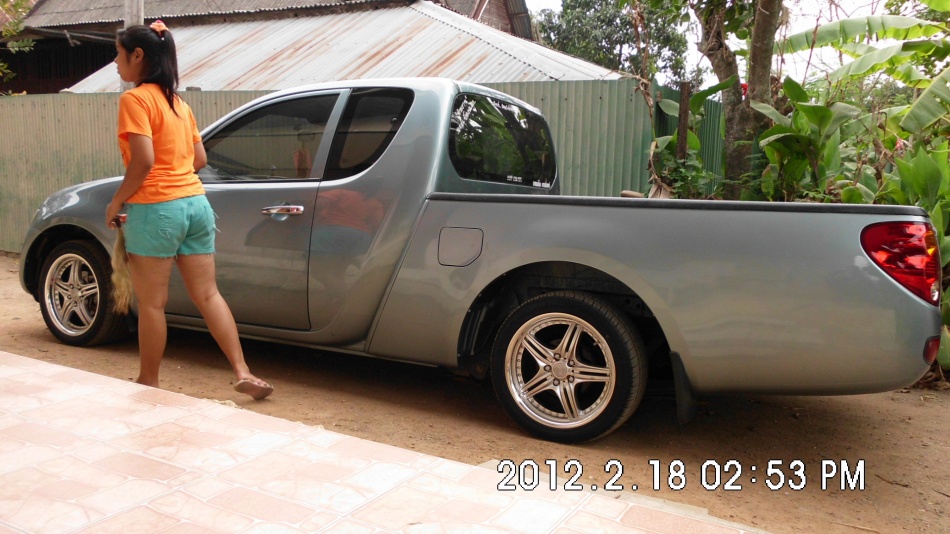 ชื่อ:  SANY0855.jpg
ครั้ง: 830
ขนาด:  200.9 กิโลไบต์