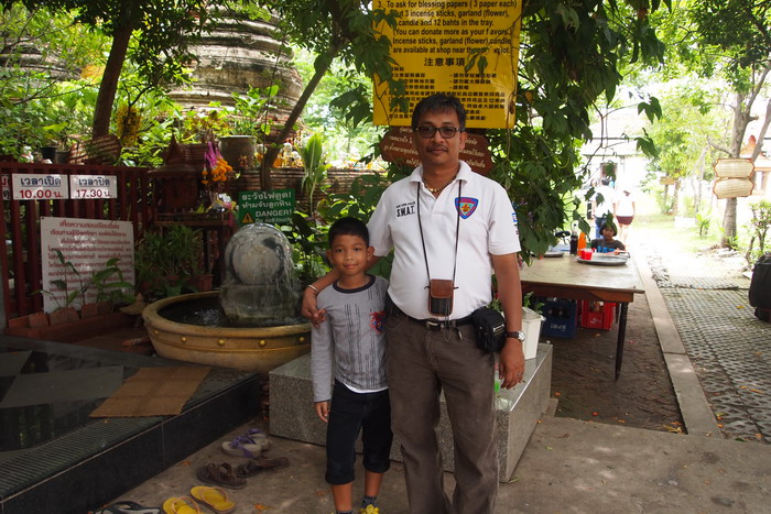 ชื่อ:  P6165061-1.jpg
ครั้ง: 932
ขนาด:  168.7 กิโลไบต์