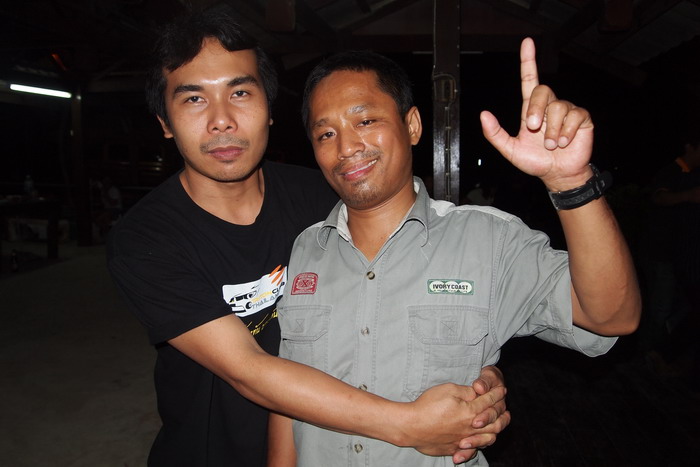 ชื่อ:  P6175199-1.jpg
ครั้ง: 547
ขนาด:  84.0 กิโลไบต์
