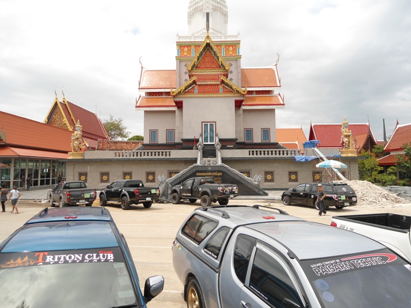 ชื่อ:  DSC02494.JPG
ครั้ง: 409
ขนาด:  254.5 กิโลไบต์