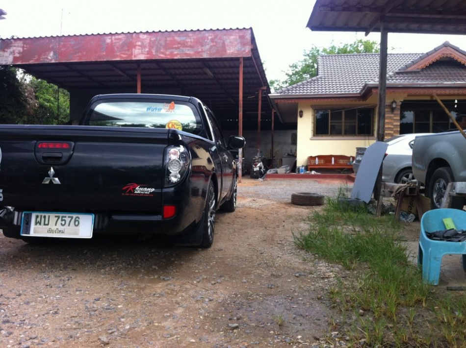 ชื่อ:  580007_379374078791195_1283527971_n.jpg
ครั้ง: 2727
ขนาด:  242.1 กิโลไบต์