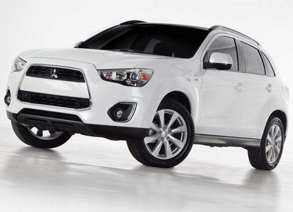 ชื่อ:  2013-Mitsubishi-Outlander-Sport-Front-Angle-Picture.jpg
ครั้ง: 3187
ขนาด:  65.5 กิโลไบต์