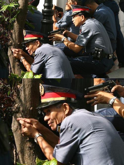 ชื่อ:  police.jpg
ครั้ง: 452
ขนาด:  65.5 กิโลไบต์