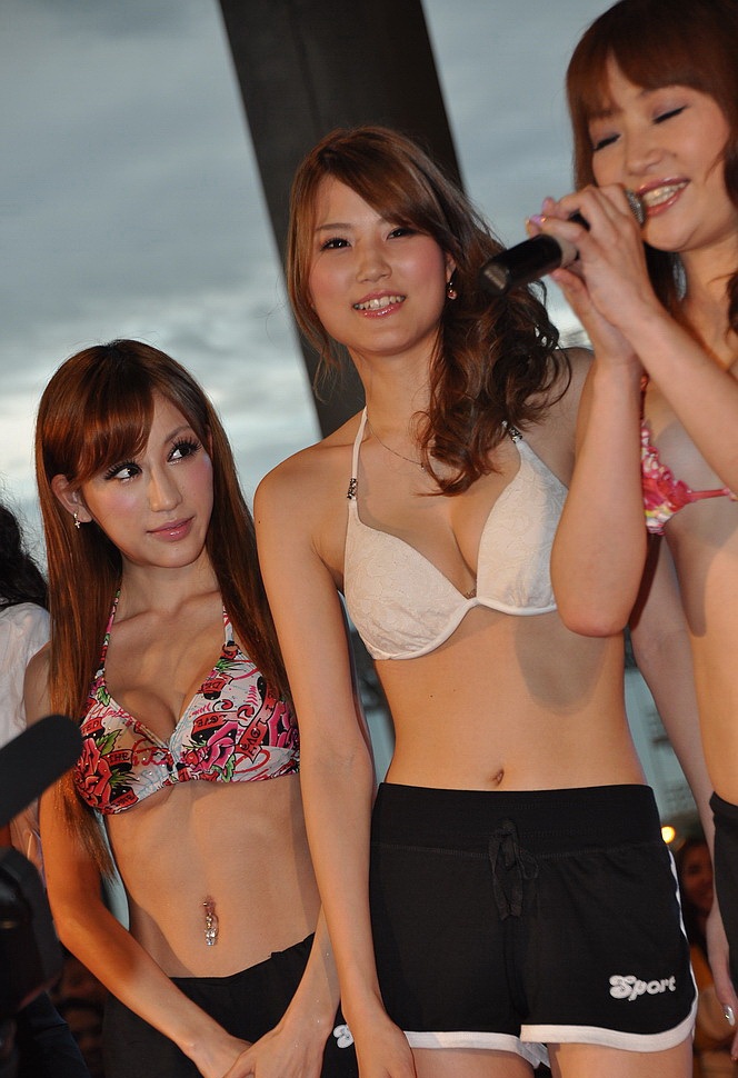 ชื่อ:  saloncarwas_15.jpg
ครั้ง: 339
ขนาด:  217.8 กิโลไบต์