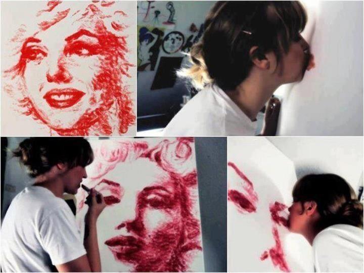 ชื่อ:  kiss2.jpg
ครั้ง: 594
ขนาด:  55.1 กิโลไบต์
