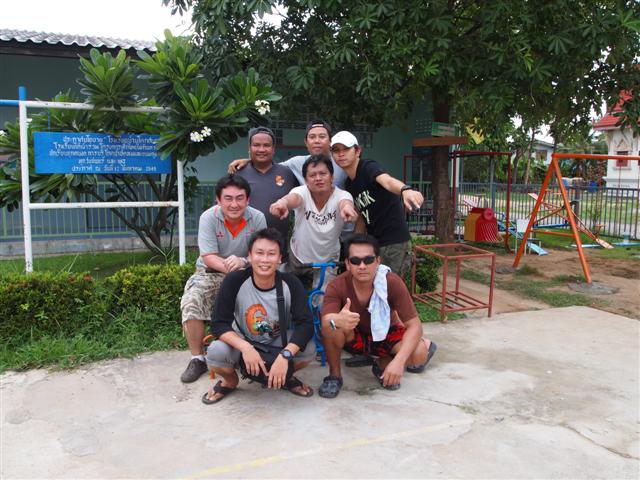 ชื่อ:  P7152139 (Small).JPG
ครั้ง: 258
ขนาด:  74.9 กิโลไบต์