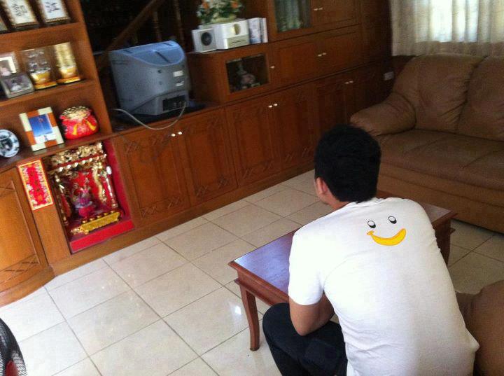 ชื่อ:  3095_423351581041931_837914119_n.jpg
ครั้ง: 458
ขนาด:  53.0 กิโลไบต์