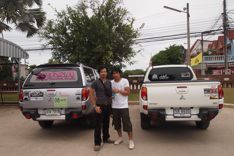 ชื่อ:  P7185339-1.jpg
ครั้ง: 240
ขนาด:  173.8 กิโลไบต์
